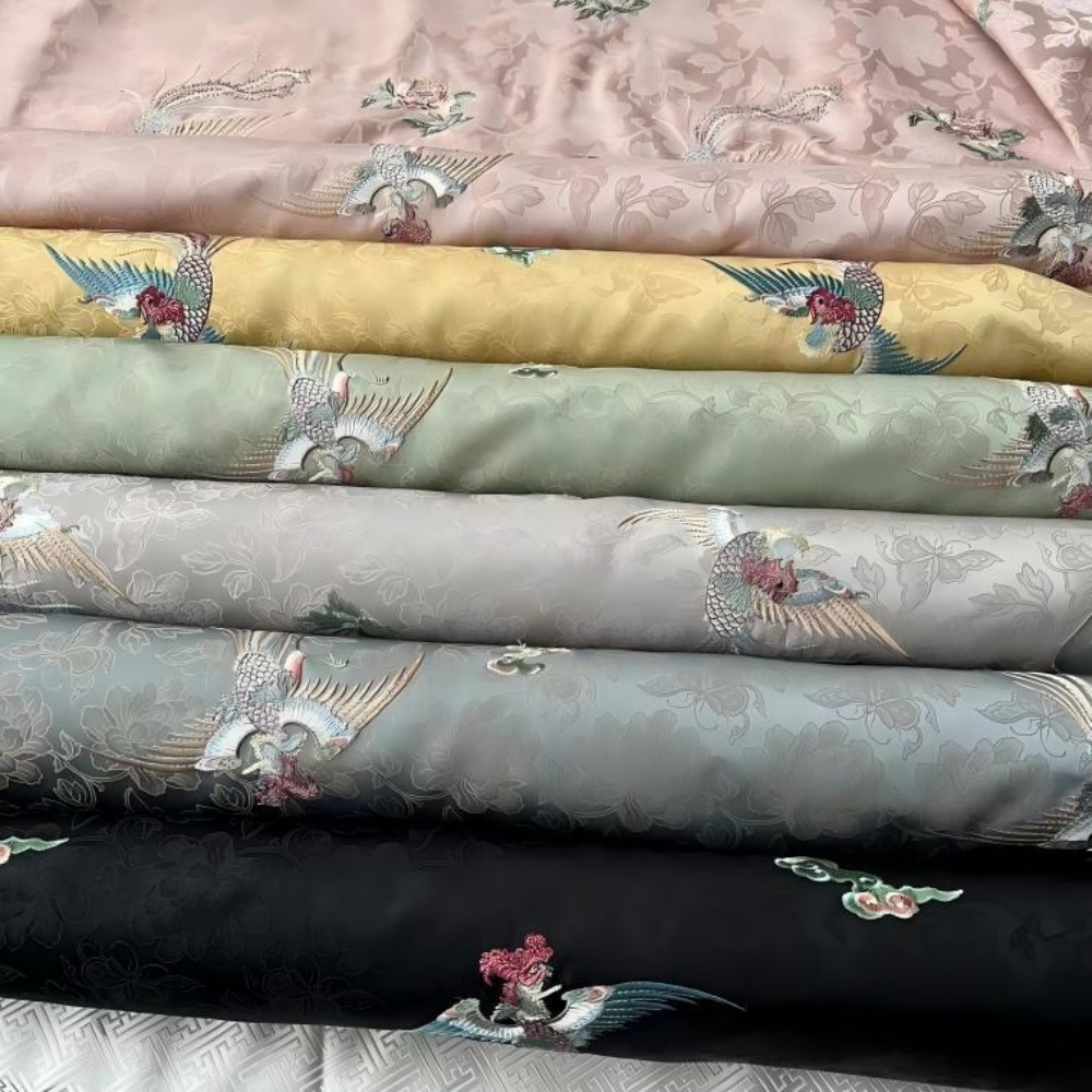 Home Textiles Importers In Usa - Traje nacional estilo phoenix voando design